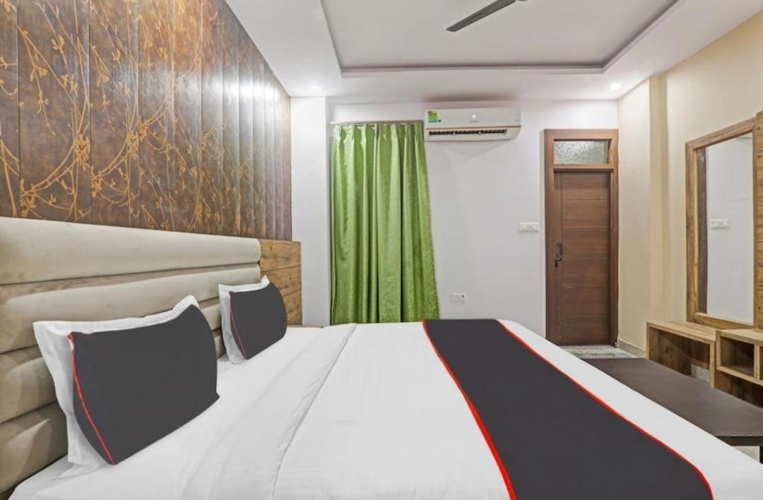Icyhotels Hl Inn Chinhat エクステリア 写真